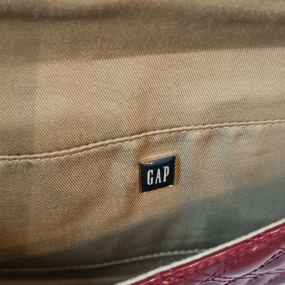 GAP Shiny Burgundy Quilted Clutch - Picture 2 of 6